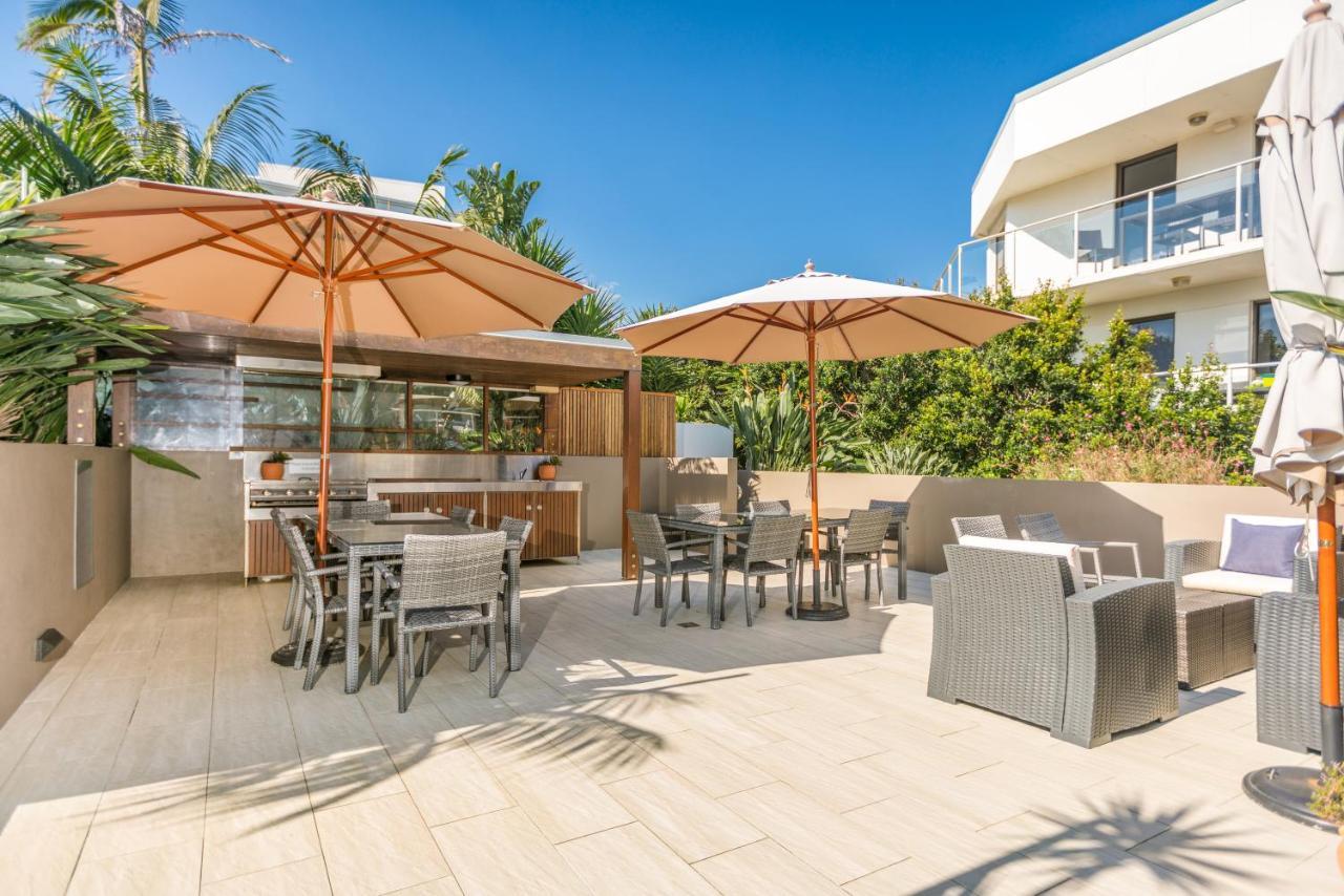 Bayview Beachfront Apartments, In Town Right On The Beach Byron Bay Eksteriør billede